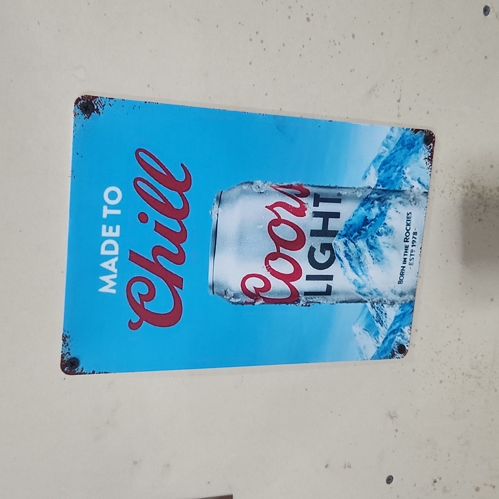 Metal coors light sign